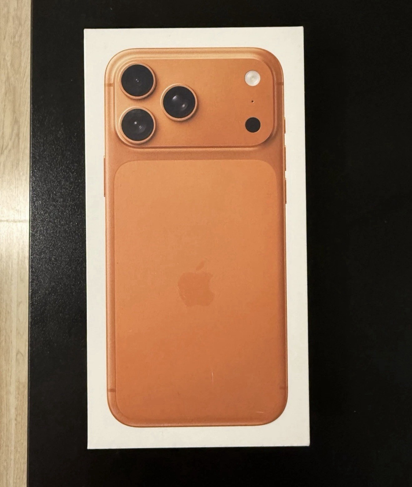 Apple iPhone 17 Pro Max | 256GB | Factory Unlocked | Cosmic Orange | *SEALED*
