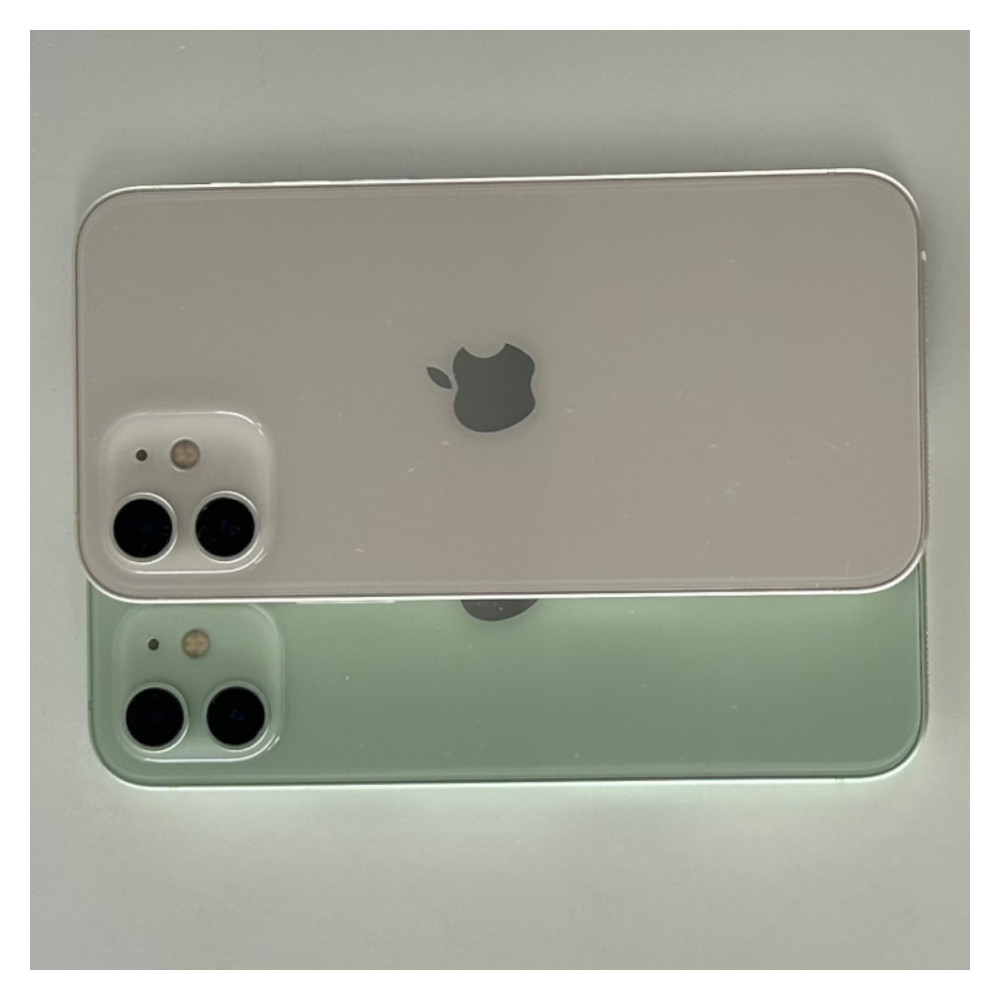 Apple iPhone 12 Unlocked – 64GB/128GB – Multiple Colors – Free Shipping