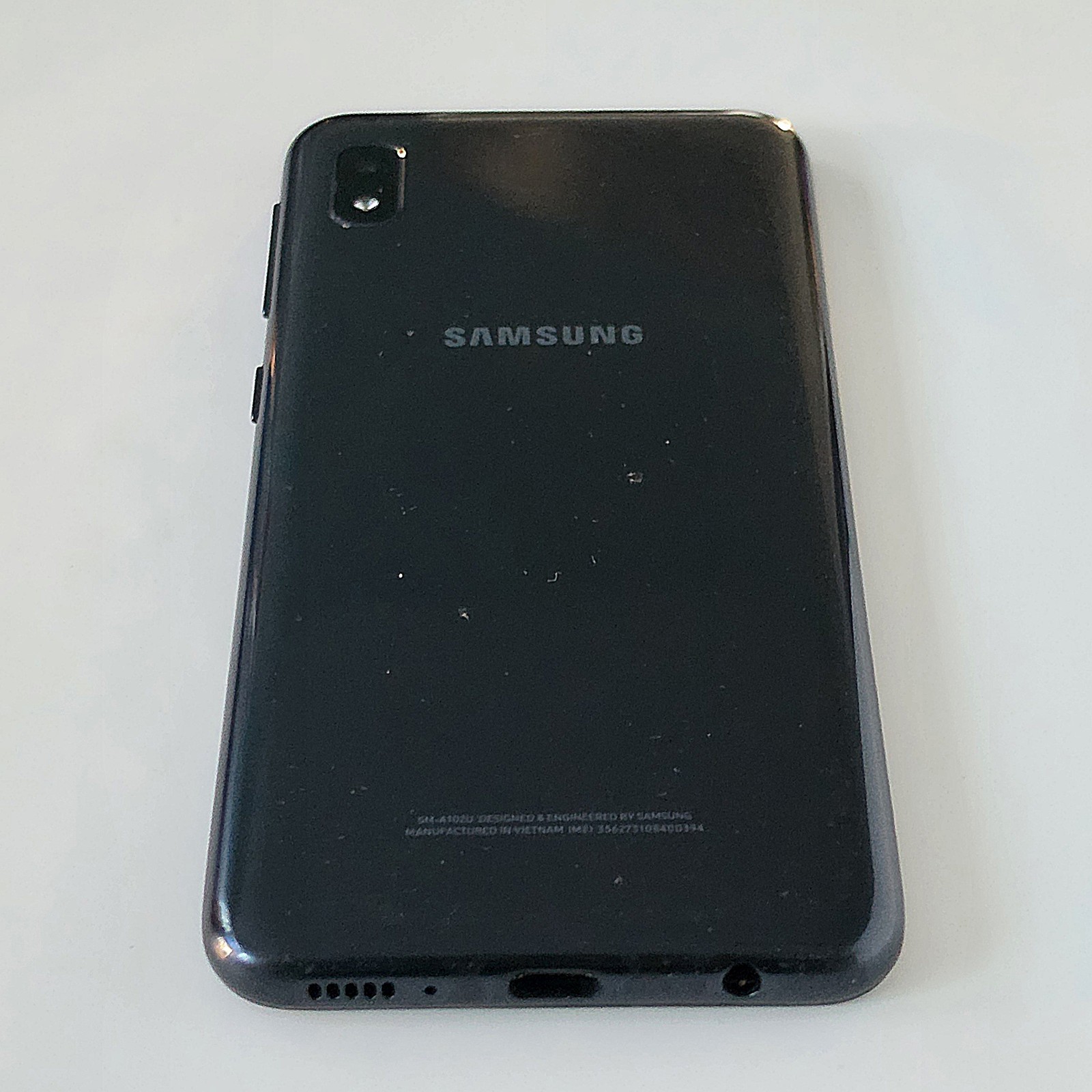 Unlocked Samsung Galaxy A10e SM-A102U 32GB Blue Excellent Condition