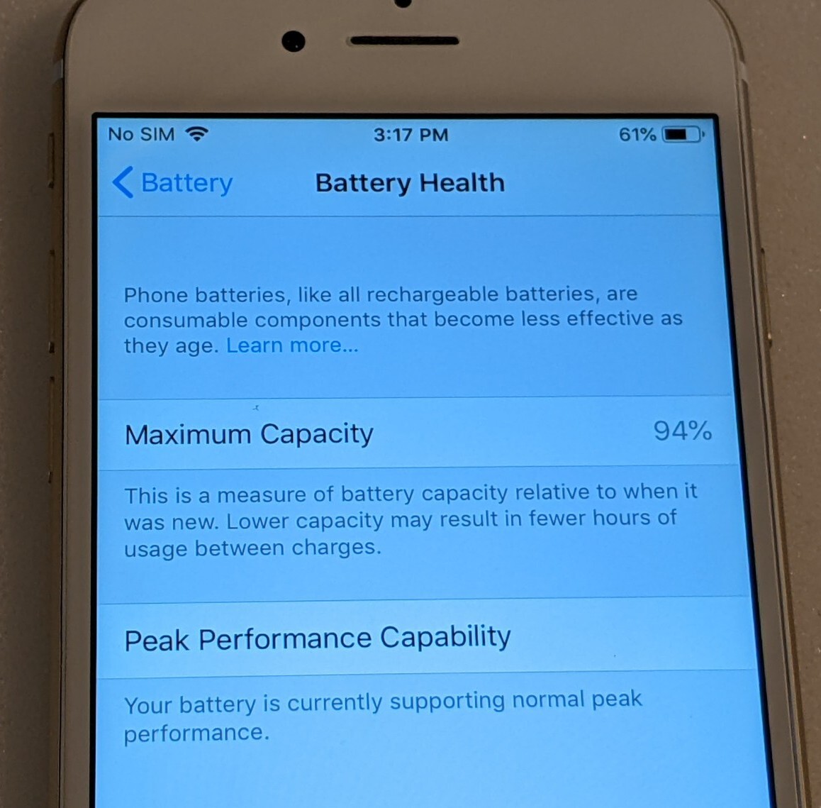 Apple iPhone 6 – 64GB – Gold (At&t) Great Cond.