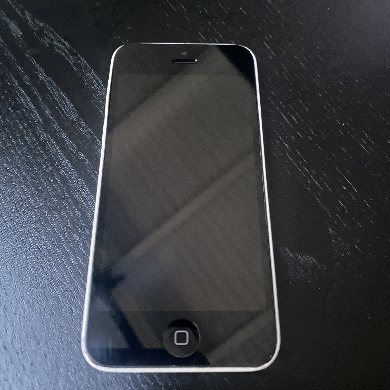 Apple iPhone 5c White Black model A1532 Untested For Parts Only