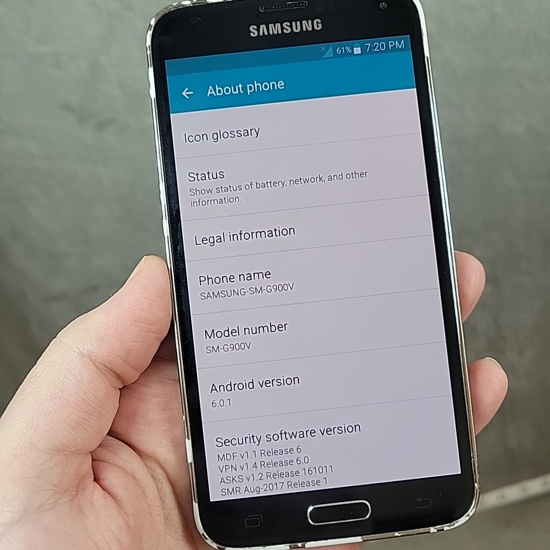 Samsung Galaxy S5 16GB Verizon Smartphone Reset Powers On READ