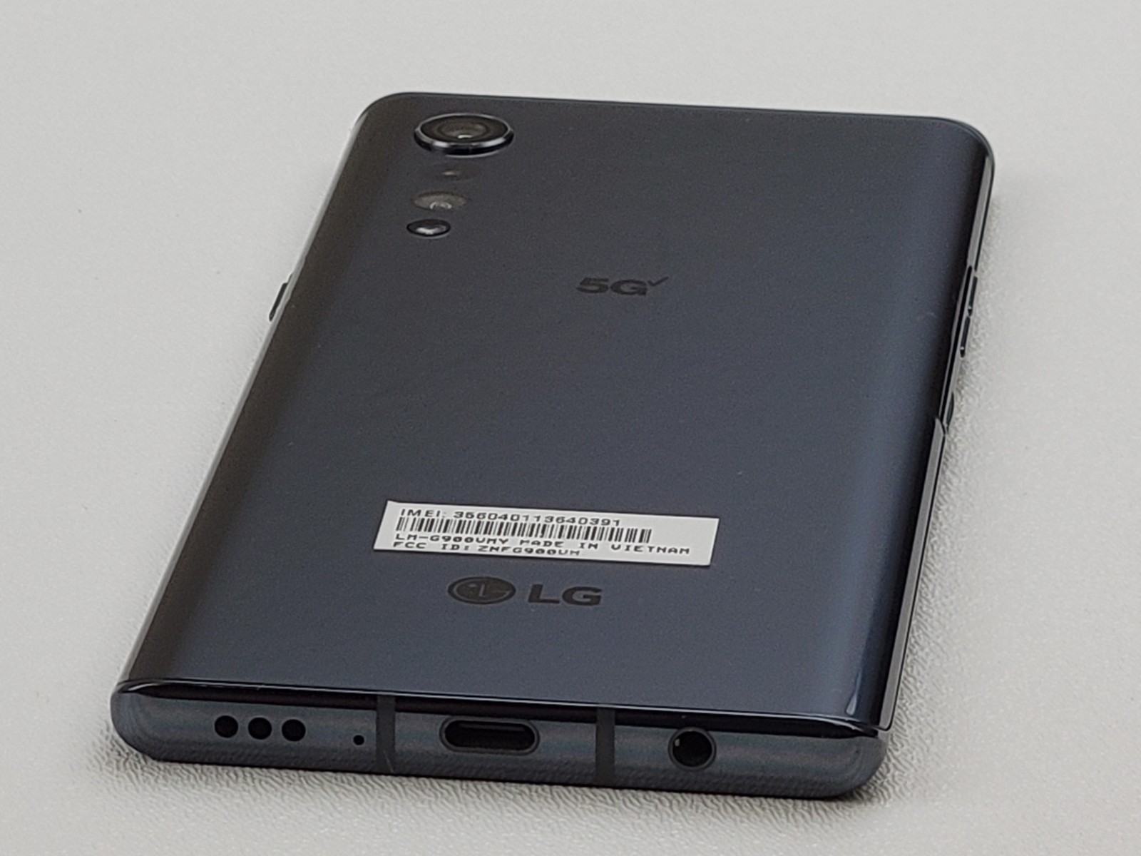 LG Velvet 5G (LM-G900VM) 128GB – Gray (Verizon) (UNLOCKED) Clean IMEI – H7657