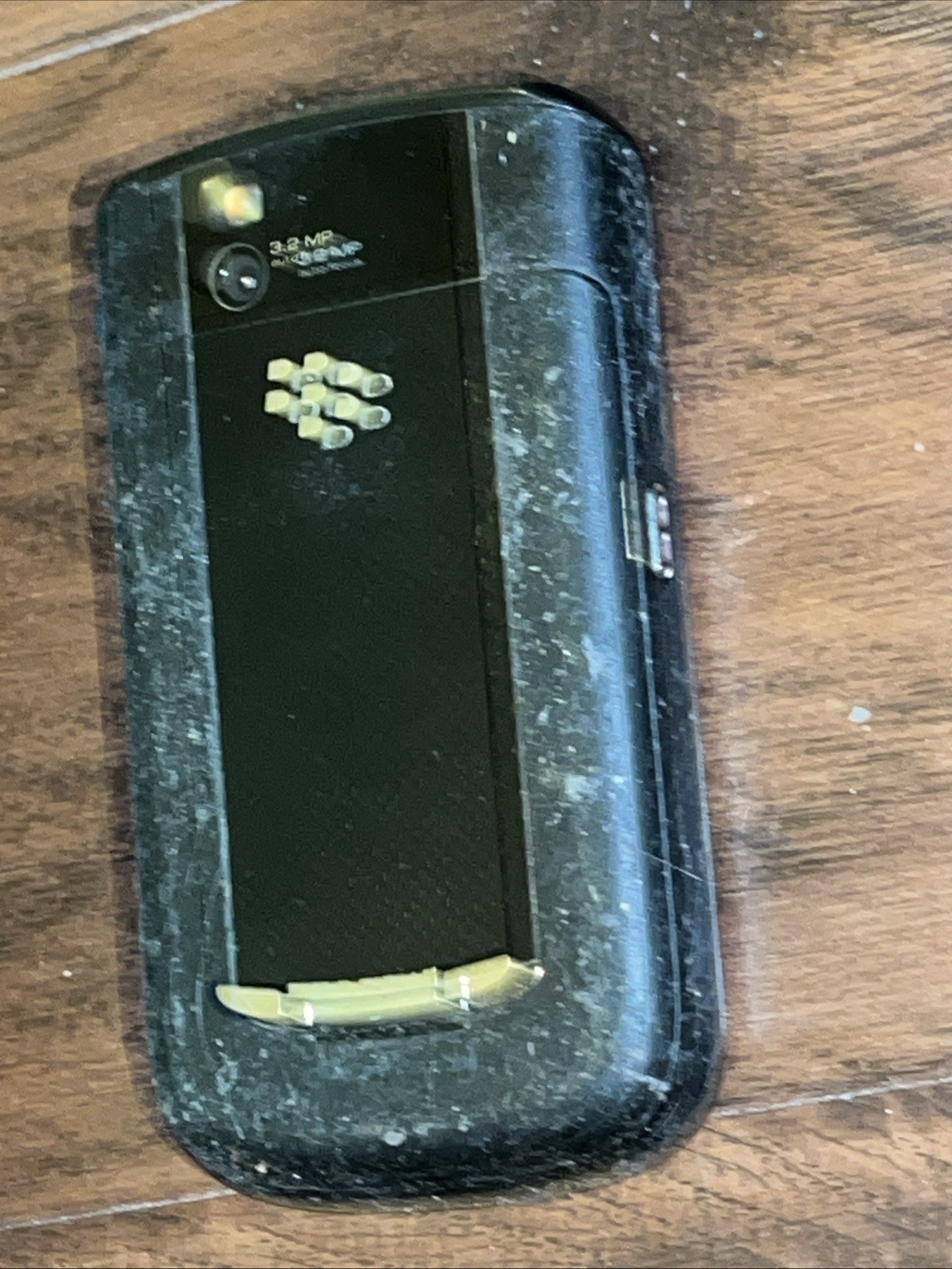 BlackBerry Tour 9630 – 256 MB – Black (Verizon Locked) NO BATTERY