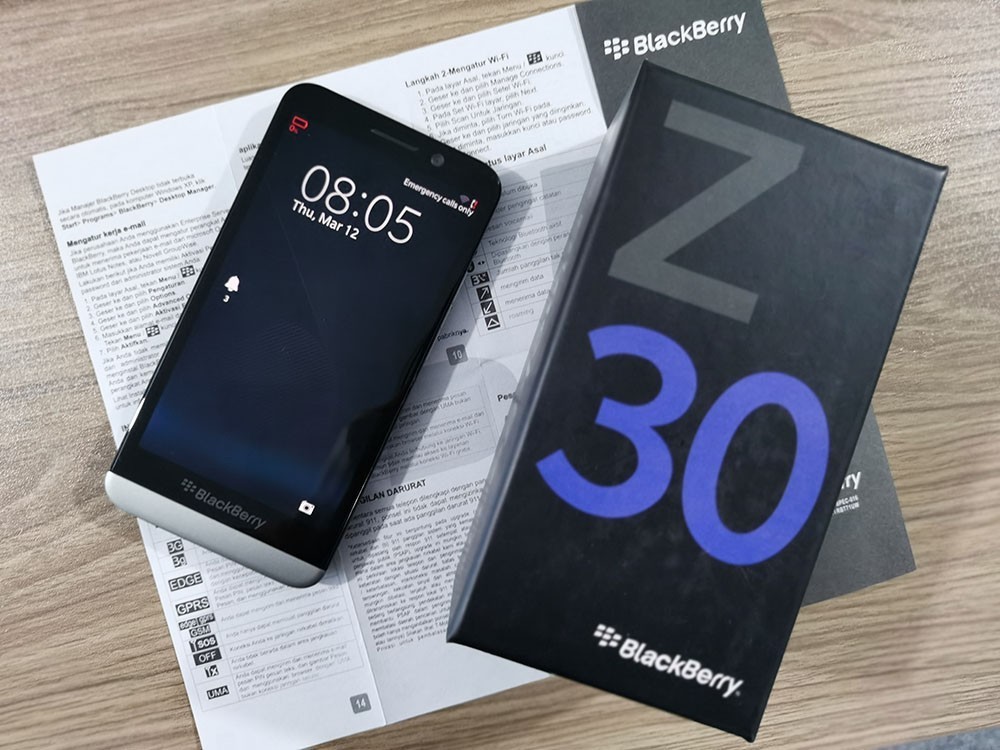 BlackBerry Z30 – 16 GB – Black (Unlocked) 5.0″ 8MP 4G Smartphone Good Condition