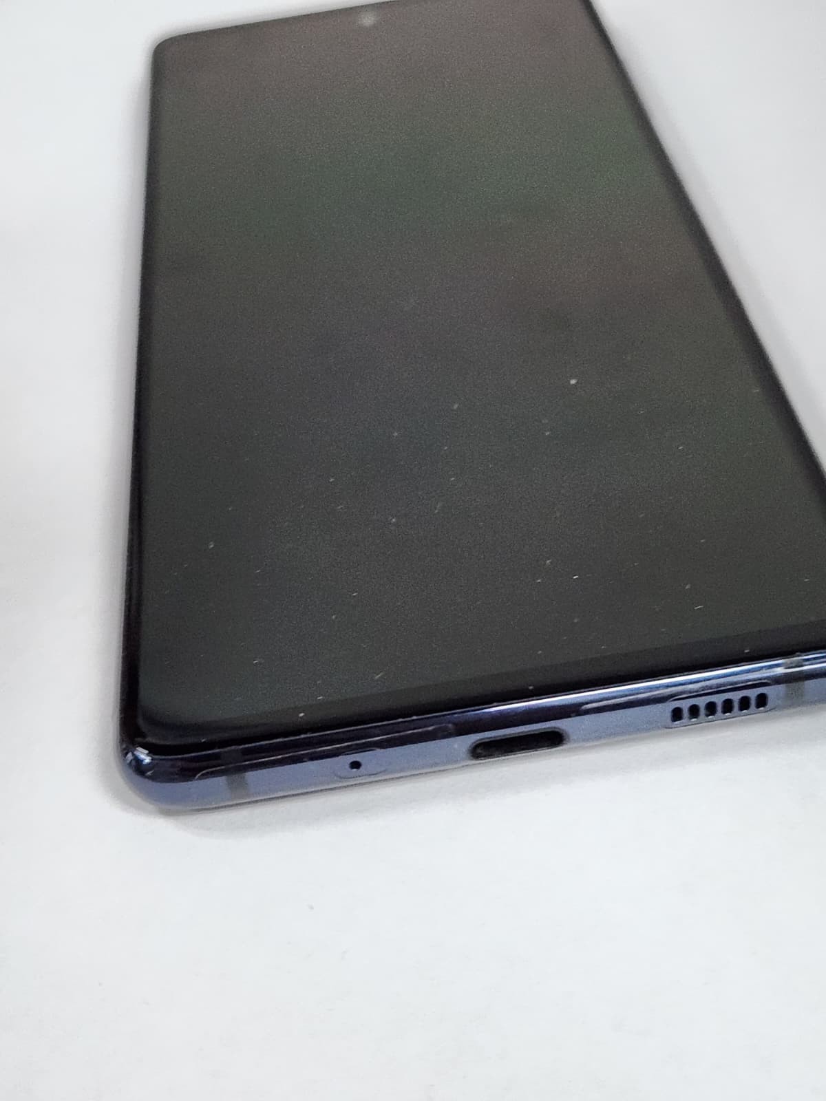 DEFECTIVE – Samsung Galaxy S20 FE 5G – 128GB Cloud Navy – GSM Unlocked – 10568