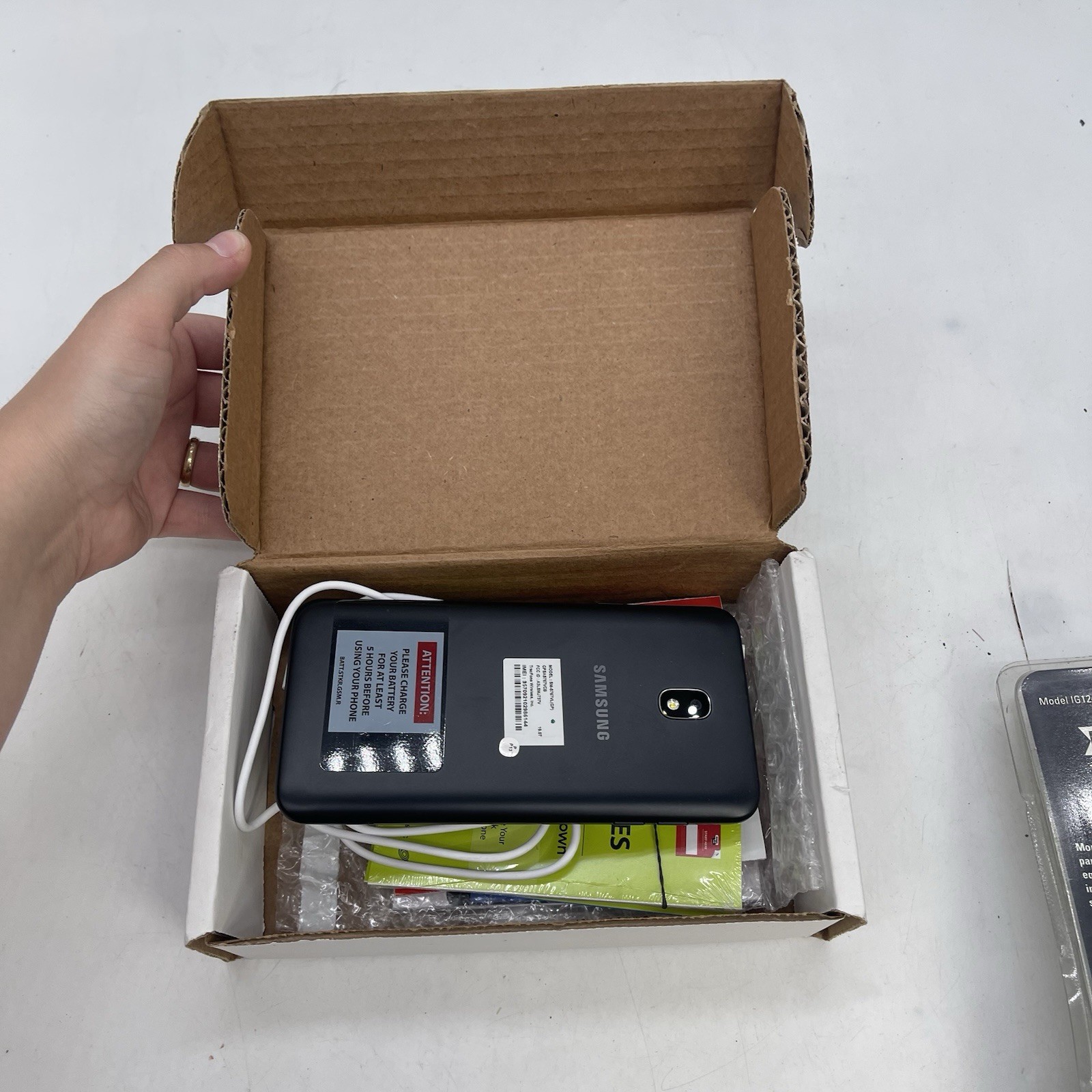 Samsung TracFone Wireless Galaxy J7 Crown Smartphone SM-S767VL (GP) In Box