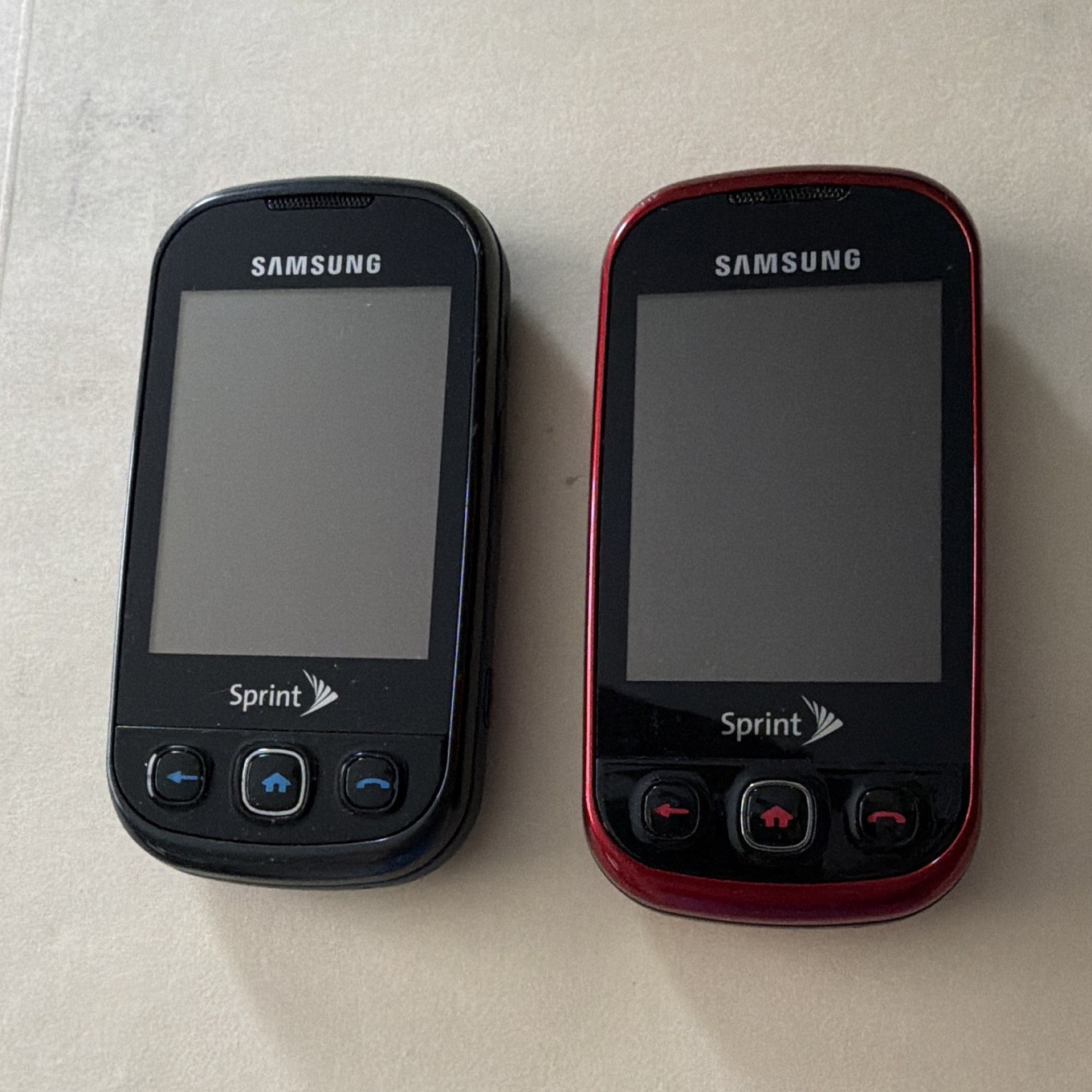 Samsung model SPH-M910 Sprint Black Red 5MB Bar Phone 2.0MP GSM CDMA Used