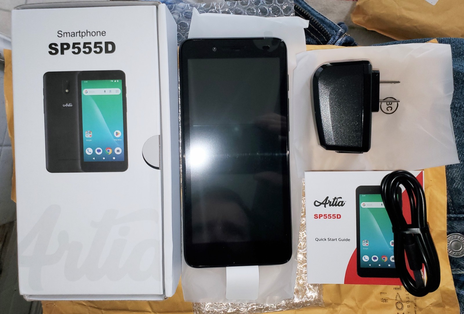 NEW 4G LTE SMARTPHONE ANDCHRGR UNLOCKED FOR ALL CARRIERS. $30 OFF REG PRICE