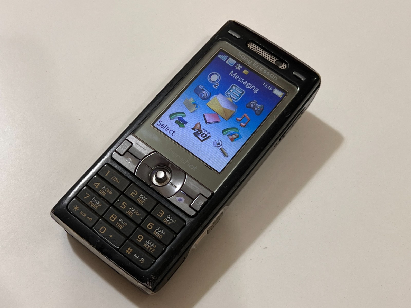 Rare Sony Ericsson K800i – 64 MB – Black (Unlocked) GSM Mobile Phone Vintage