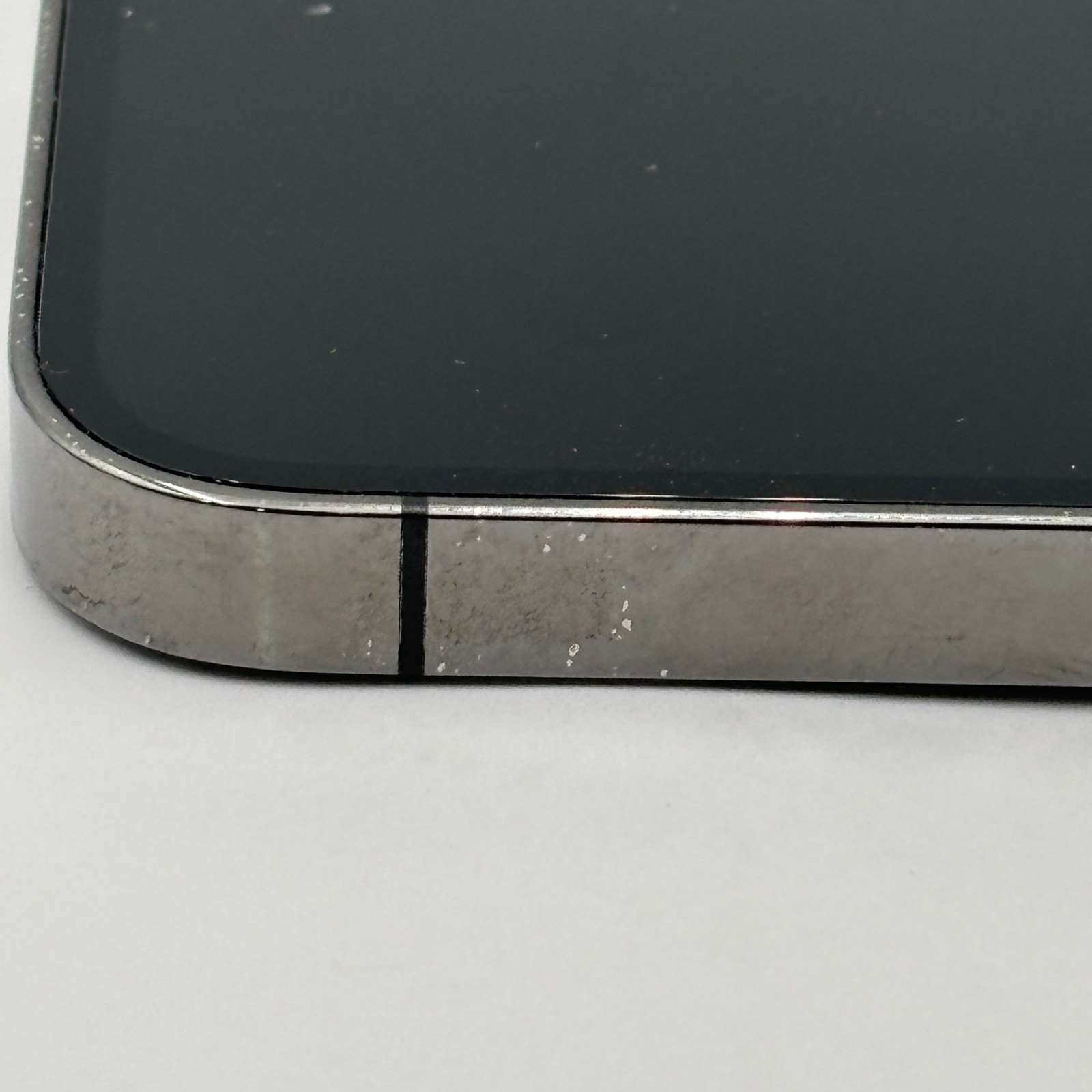 Apple iPhone 13 Pro 128GB Graphite Unlocked Cracked Back FOR PARTS Read