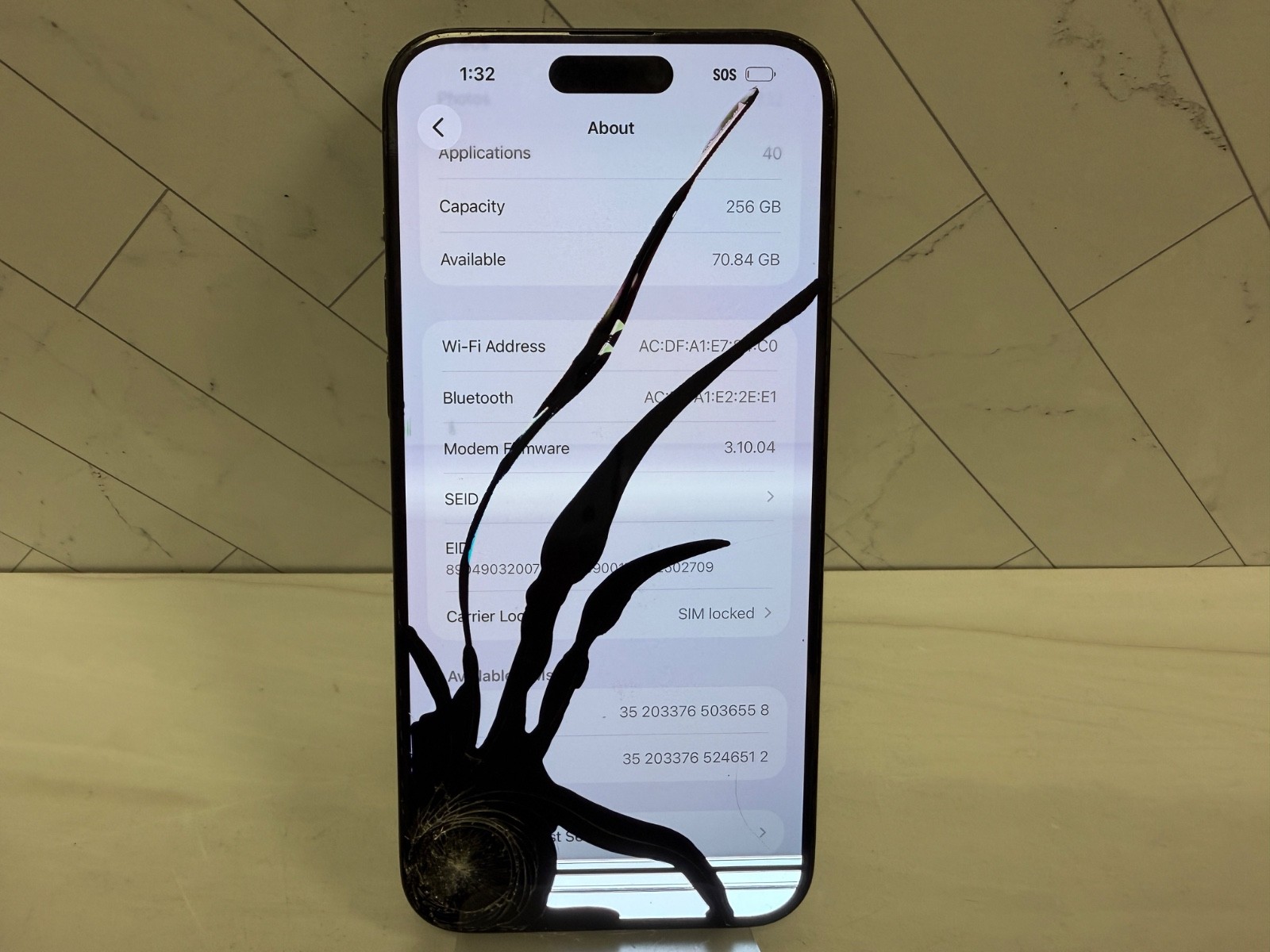 Apple iPhone 15 Pro Max Black 256GB T-Mobile Cracked Screen LCD + Back #H800