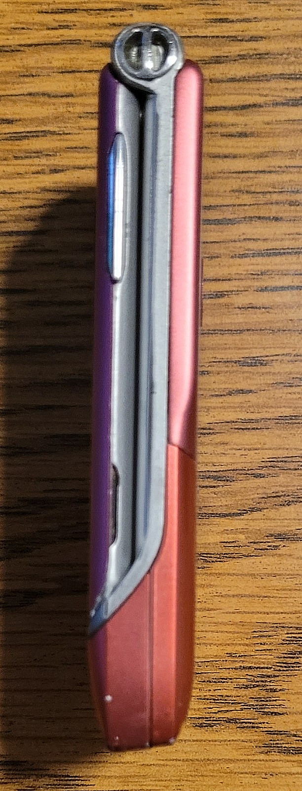 Motorola RAZR V3 – Pink ( Cingular / Unlocked ) Very Rare GSM Flip Phone – READ