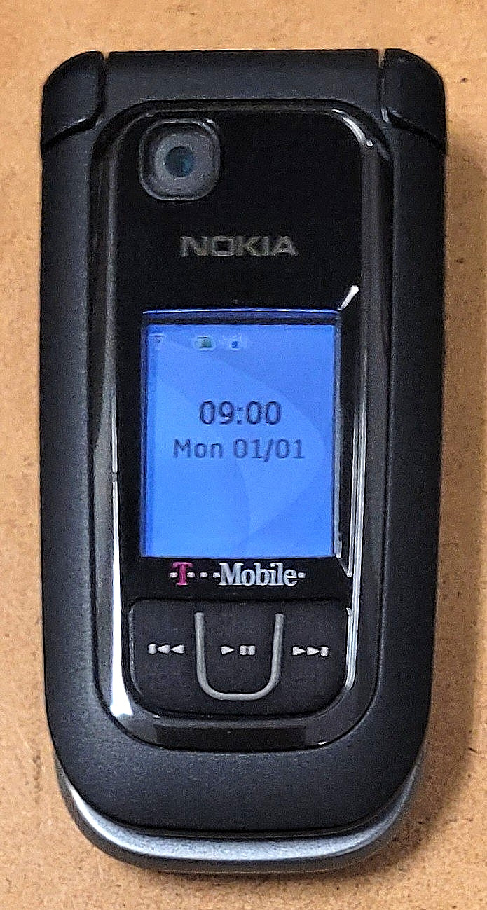 Nokia 6263 – Black and Gray ( T-Mobile ) Very Rare Cellular Flip Phone