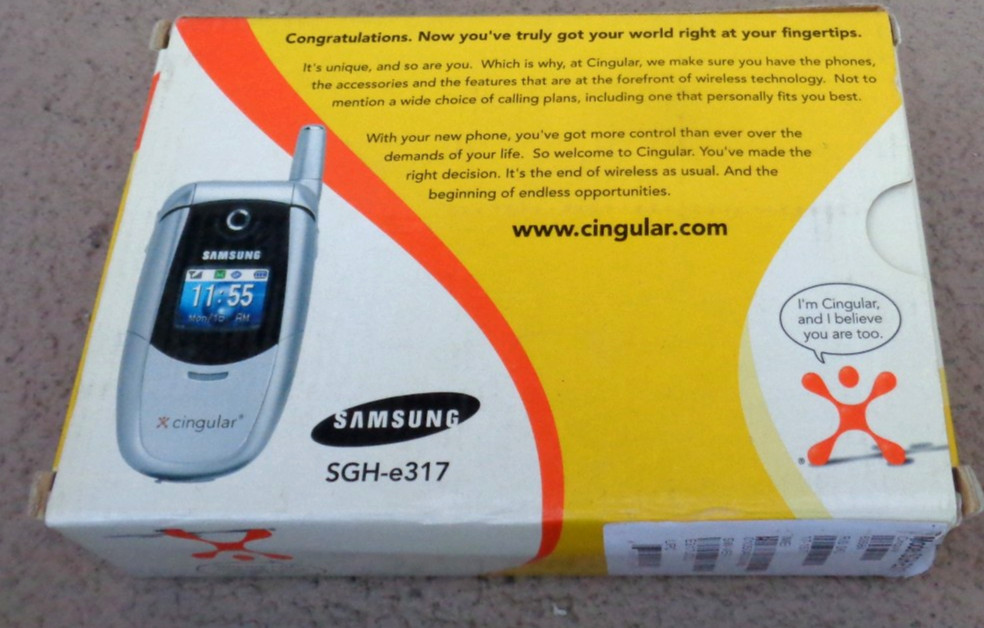 SAMSUNG SGH-E317 SILVER FLIP PHONE (CINGULAR) NO SIM CARD POWERS ON Y2K PROP