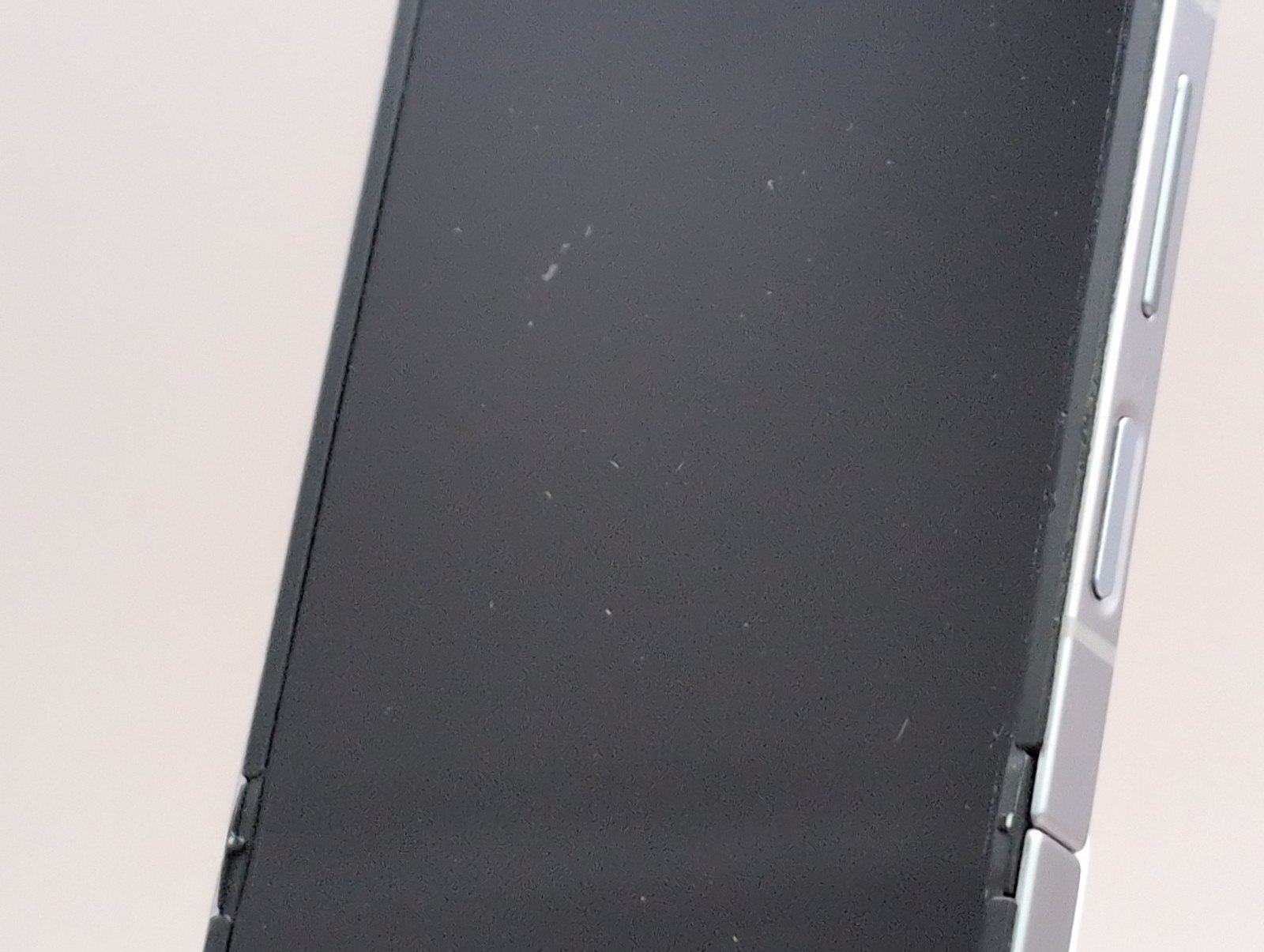 Samsung Galaxy Z Flip6 SM-F741U 512GB Silver Shadow Unlocked W088731