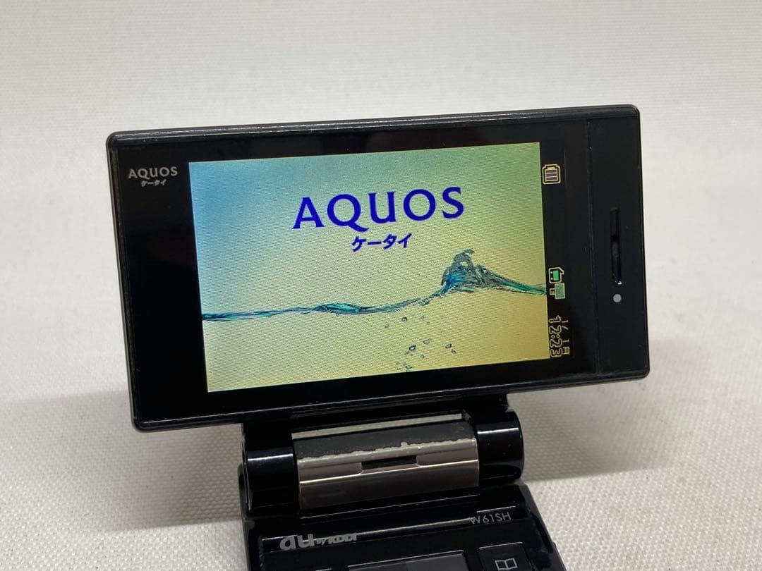 Sharp Au Win W61Sh Aquos E01C441Dd Mobile Japanese Flip phone Garakei Keitai