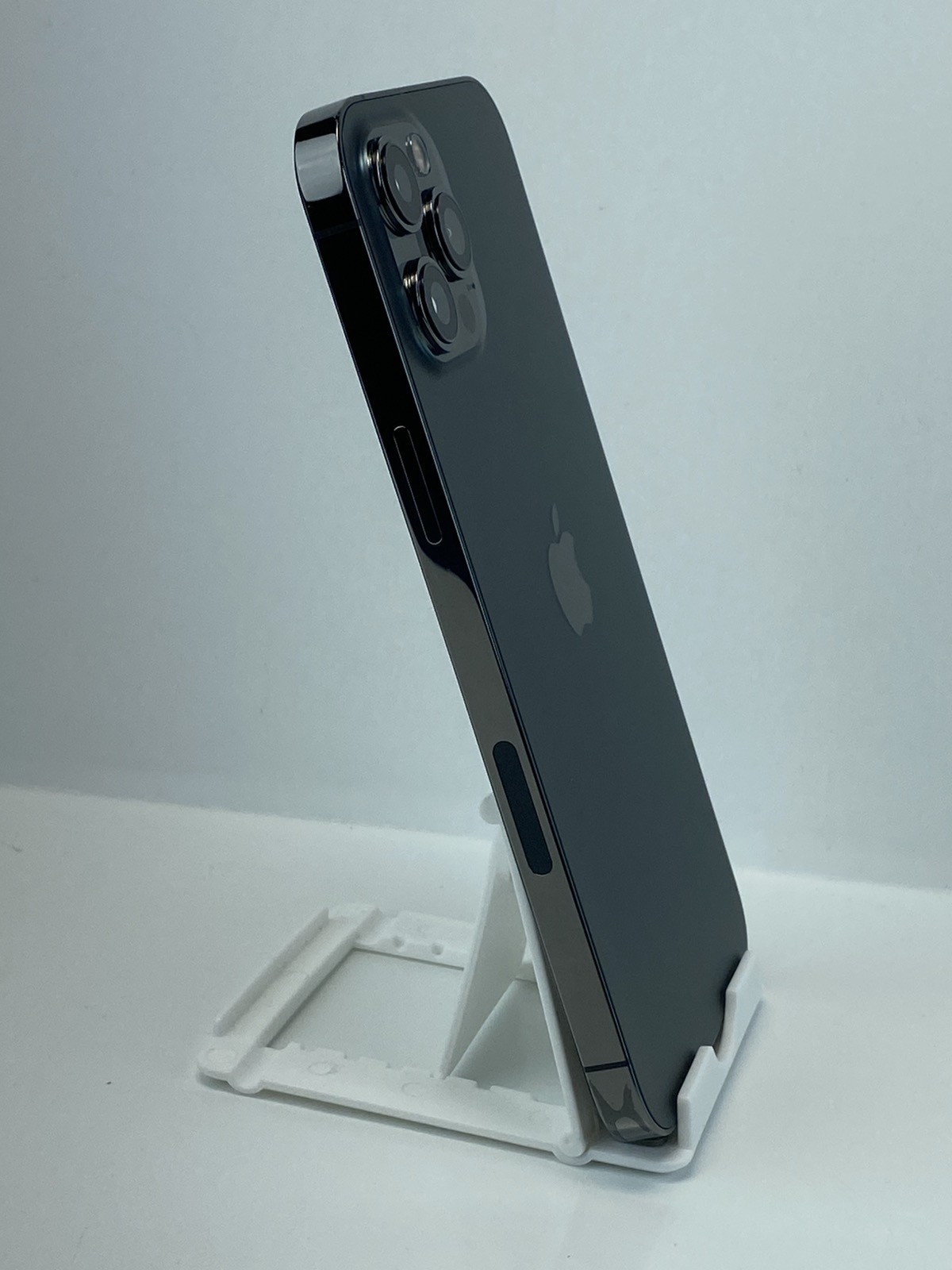 Apple iPhone 12 Pro Max A2342 128GB Graphite 96% battery health Unlocked