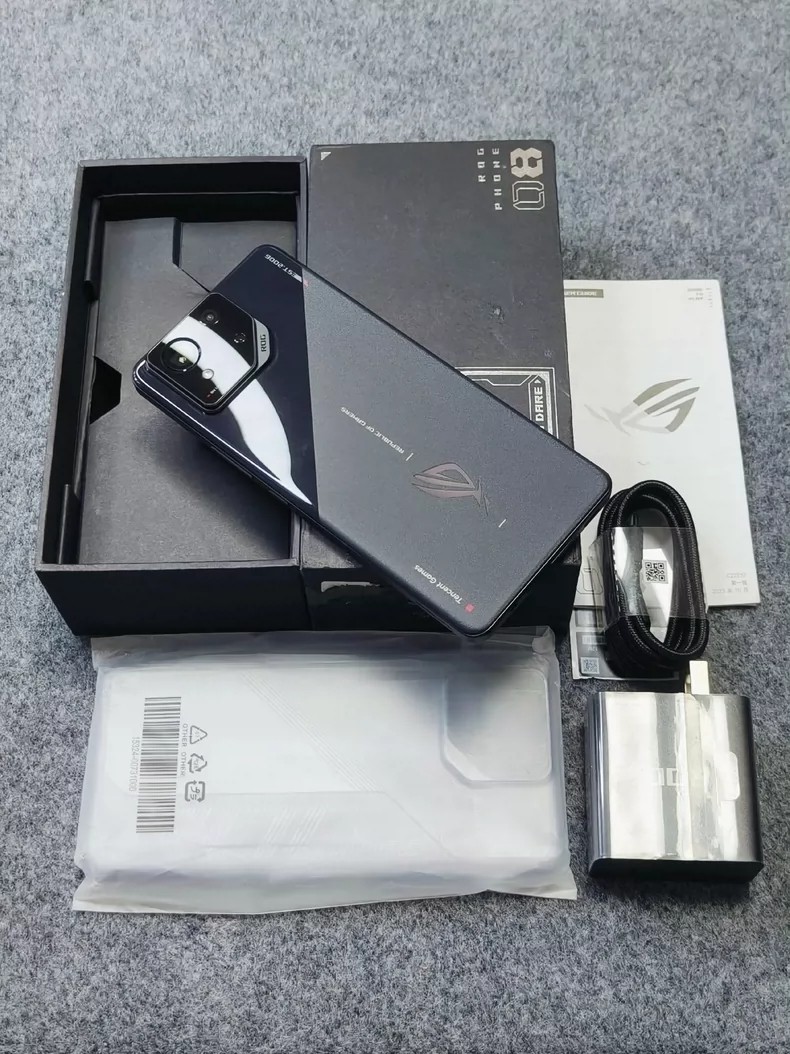 Asus ROG Phone 8 5G 6.78″ 50MP Android Google Play Global 12+256GB RAM