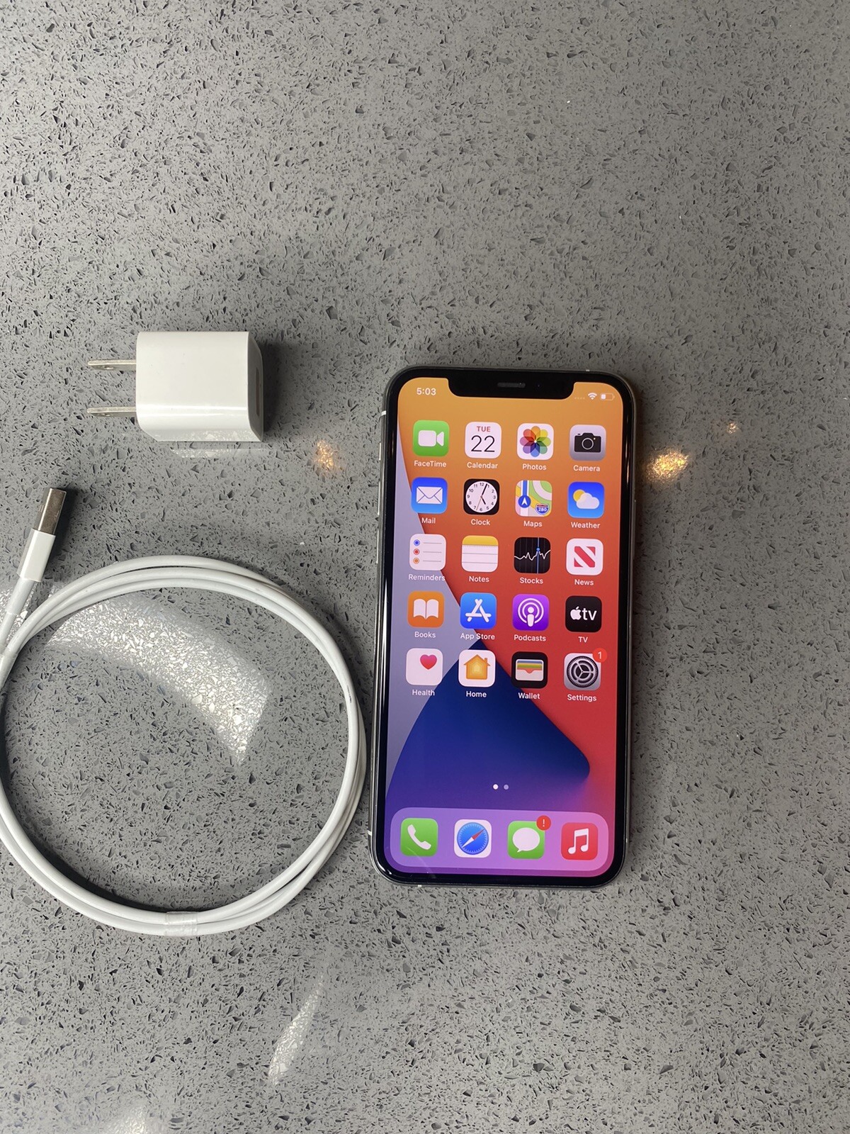 Apple iPhone 11 Pro – 64GB – Silver (Unlocked) A2160 (CDMA + GSM)