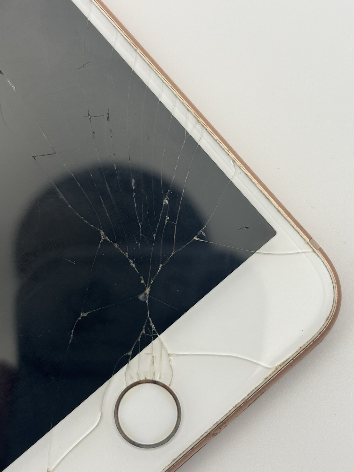 iPhone 8 Plus Rose Gold 64g (see description)