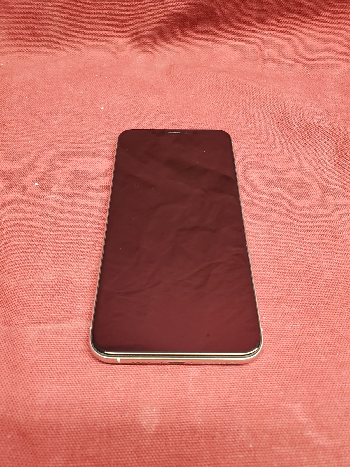 Apple iPhone XS Max, 256GB, Silver, Unlocked, MT6K2LL/A 93% Health #2920