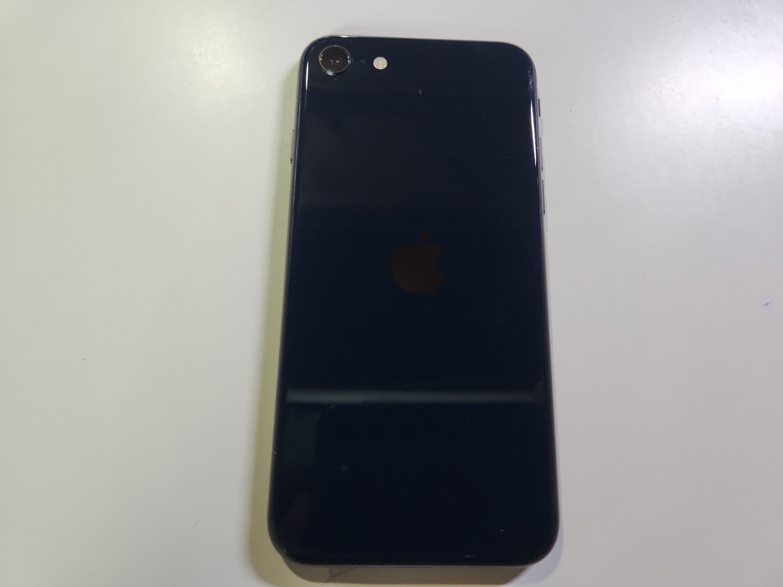 Apple iPhone SE 3rd Gen A2595 64GB Factory Unlocked Clean IMEI BH=82%