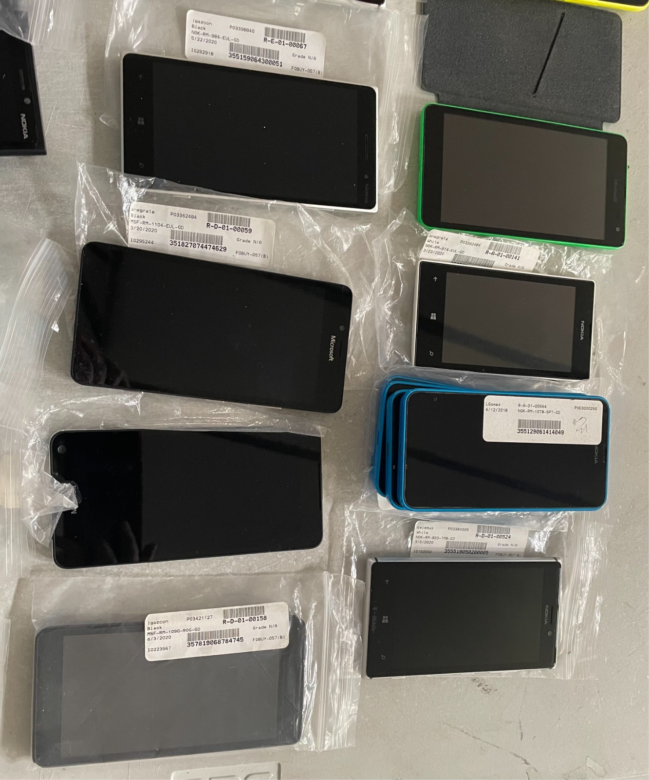 Lot of 37 : Unknown Carrier Nokia /Microsoft More Read description & View pics#