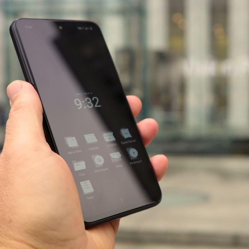 Punkt. MC02 5G Secure Smartphone with Apostrophy OS