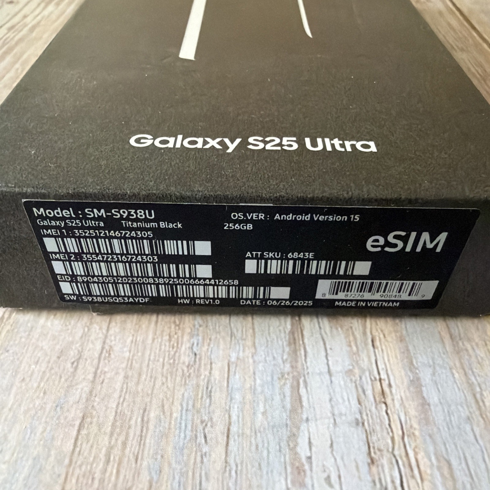 Samsung Galaxy s25 ultra Cricket 256gb Excellent Condition With Box