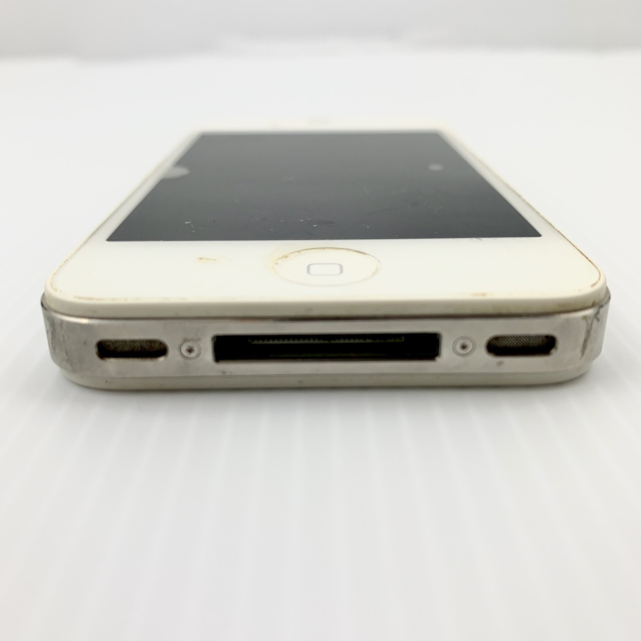 Apple iPhone 4 Model A1332 White Untested for Parts Only