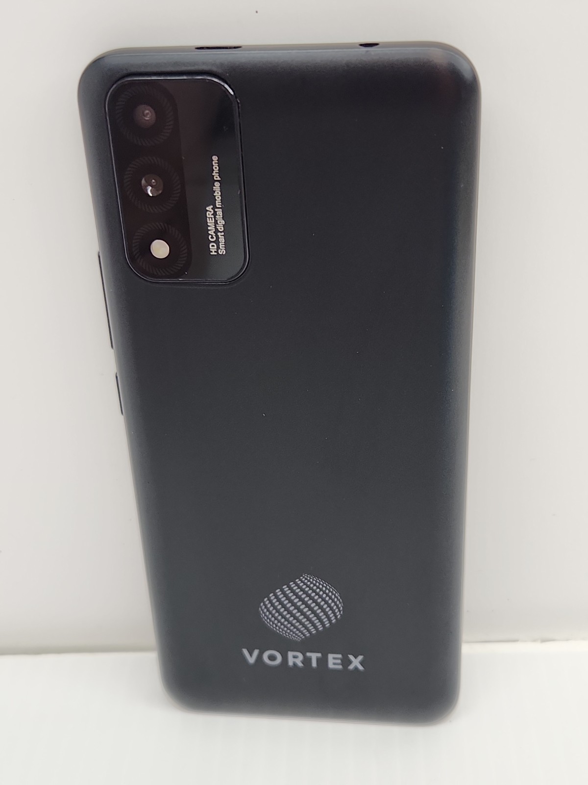 VORTEX PHONE HD65 ULTRA 6.5″ 3GB RAM+32GB ANDROID 13 1.5GHZ *LOCK STATUS UNKNOWN