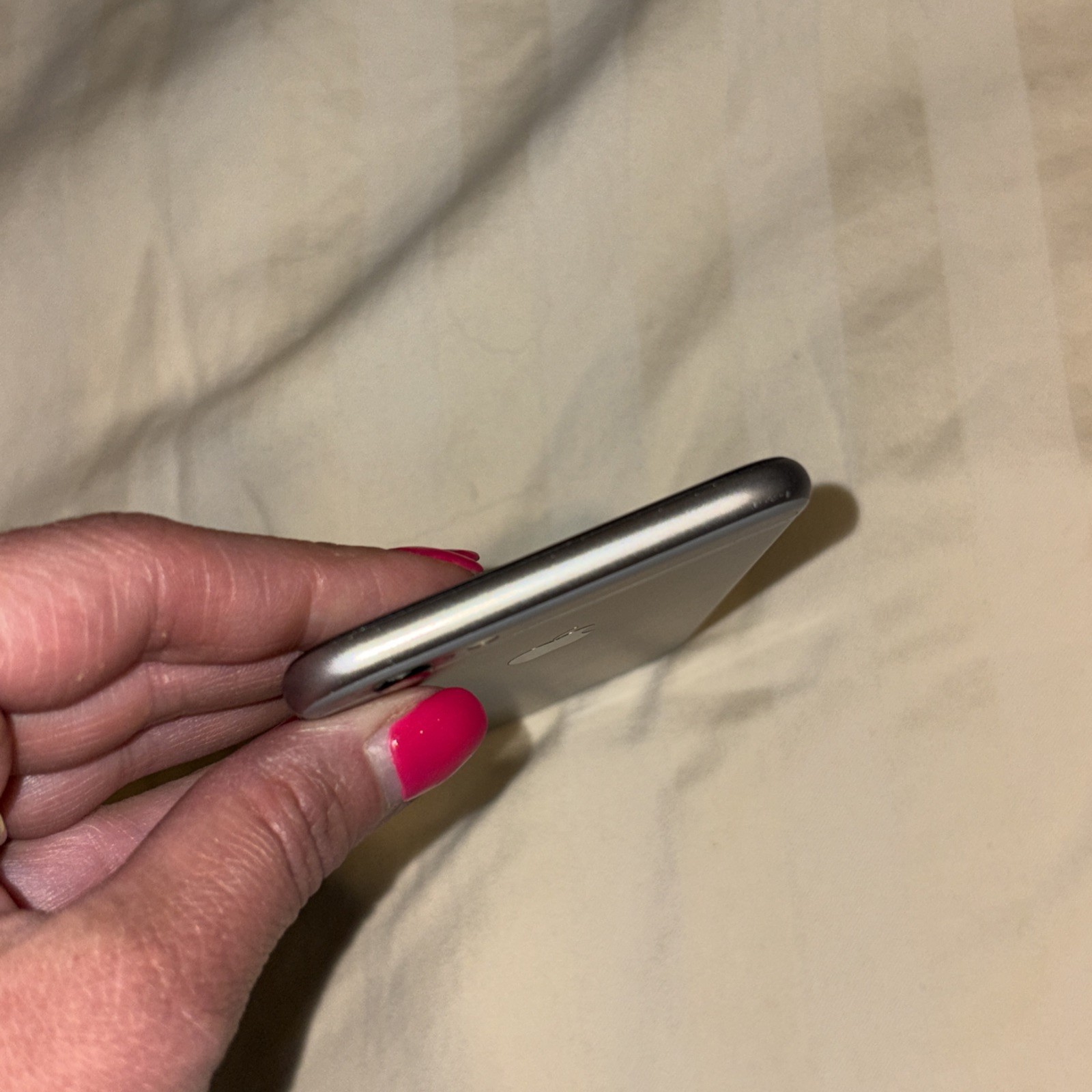 Apple iPhone 6 16GB Verizon Silver