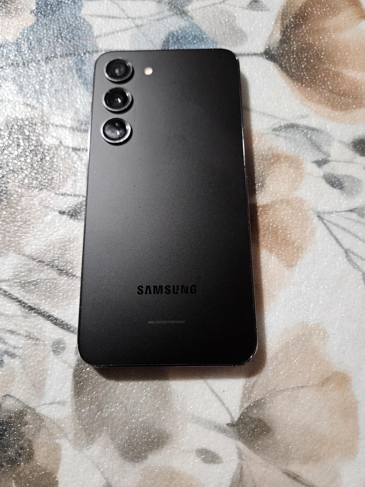 Samsung Galaxy S23 SM-S911U1 5G 128 GB Fully Unlocked Smartphone Phantom Black