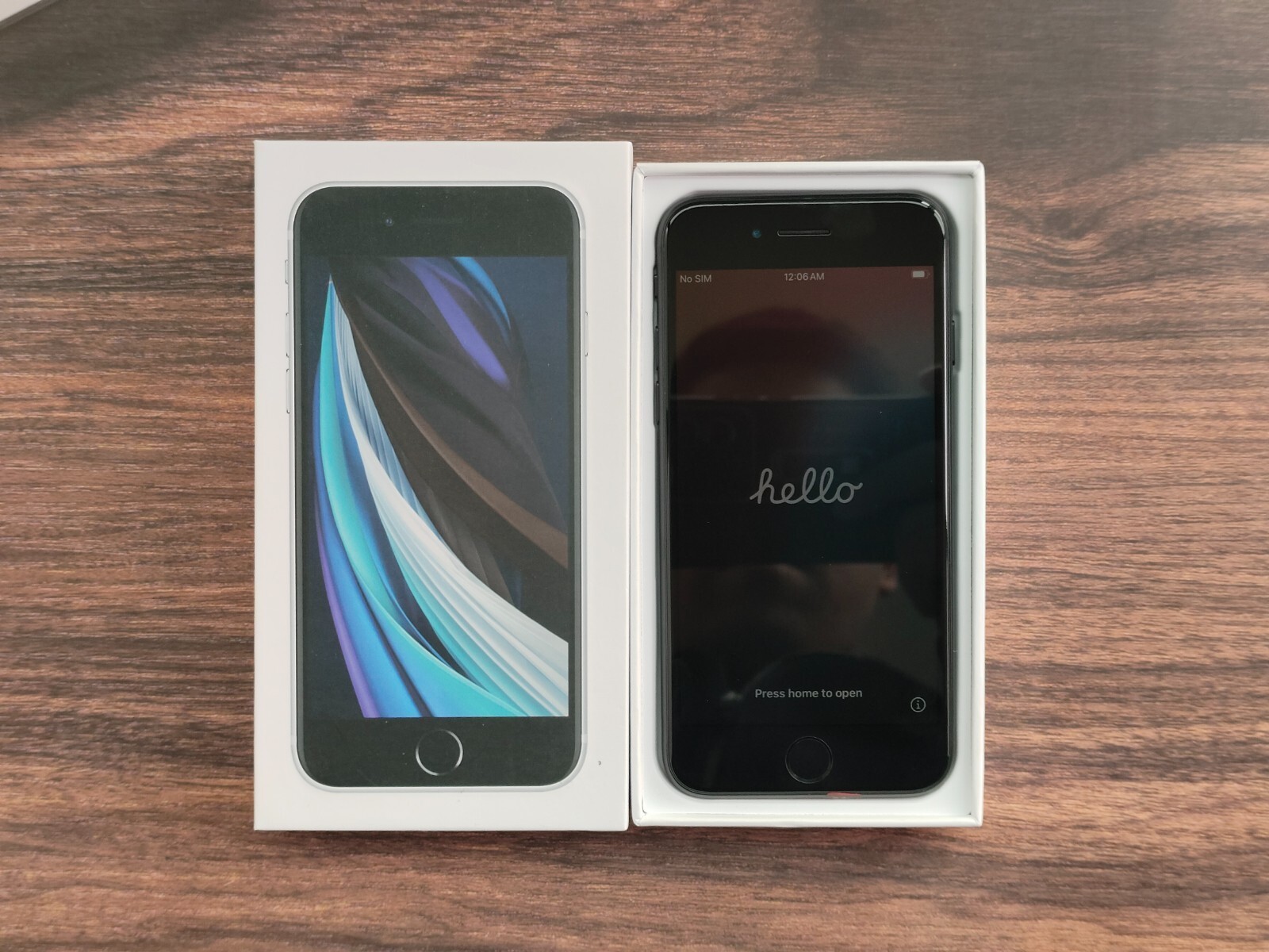 Apple iPhone SE (2nd Generation) SE 2020 Factory UNLOCKED 64-128-256GB