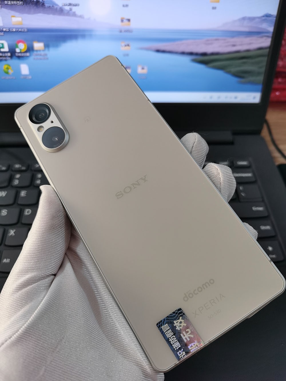 Sony Xperia 5 V 5G – 128 GB – 48MP 5000mAh (Unlocked) IP65 / 68 waterproof