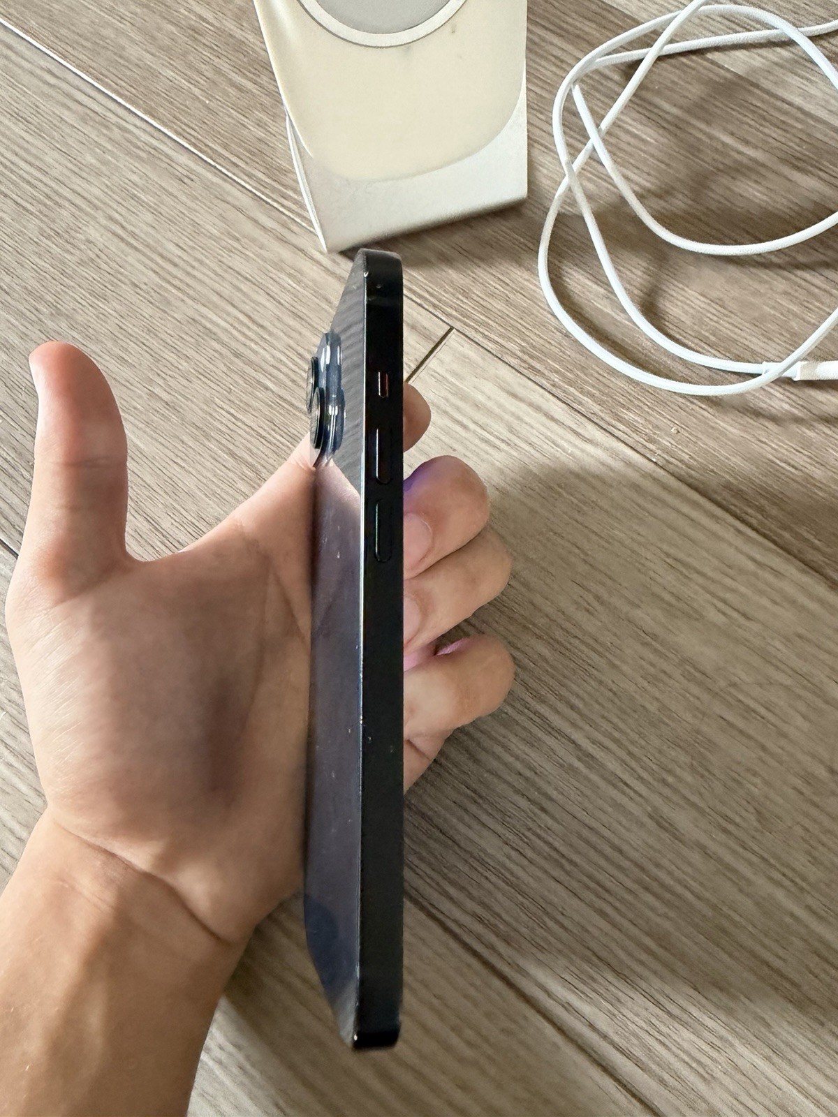 Apple iPhone 14 128GB Navy Blue Unlocked 6.1in iOS 12MP Camera