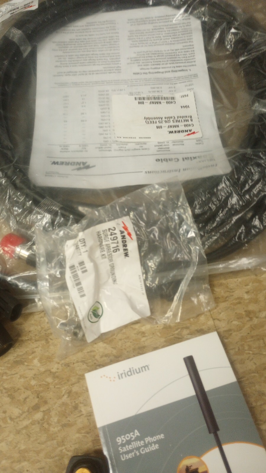General Dynamics Fly Away Kit (READ DESCRIPTION) Iridium