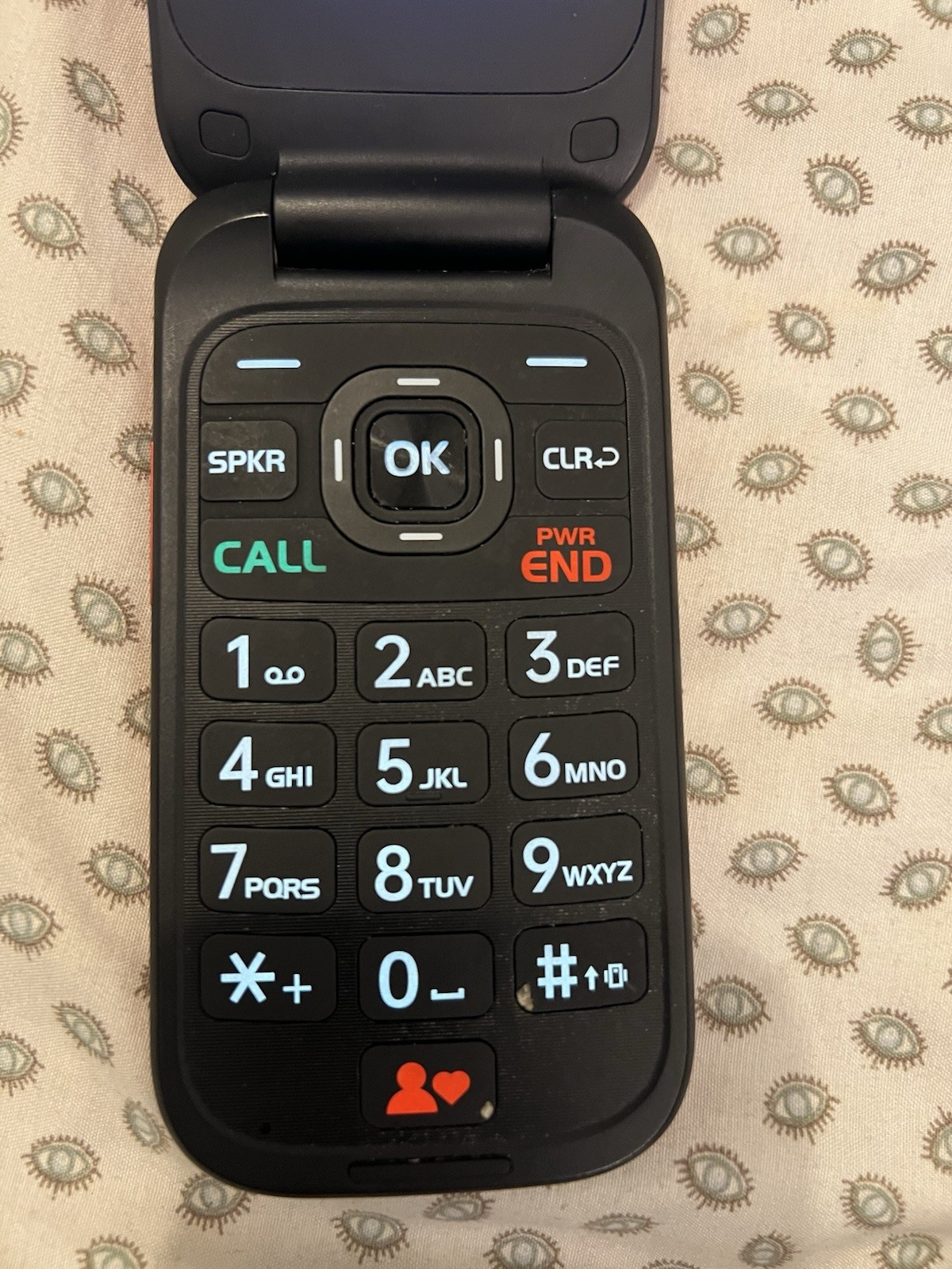 Iris Consumer Cellular eSim Flip Phone 8 Gig 5.0MP Camera 4G LTE
