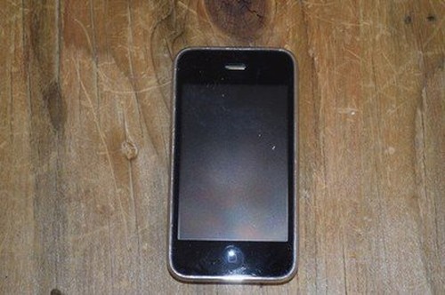 Apple iPhone 3G A1241 Black 8GB 16GB Smartphone Vintage iOS 30-Pin Model