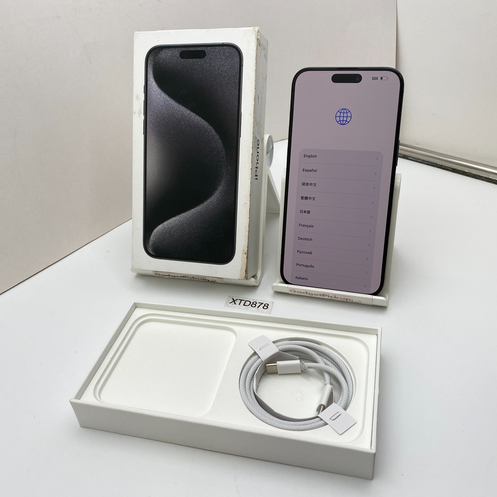 Apple iPhone 15 Pro Max – 256GB – Black Titanium (Unlocked) – Open Box