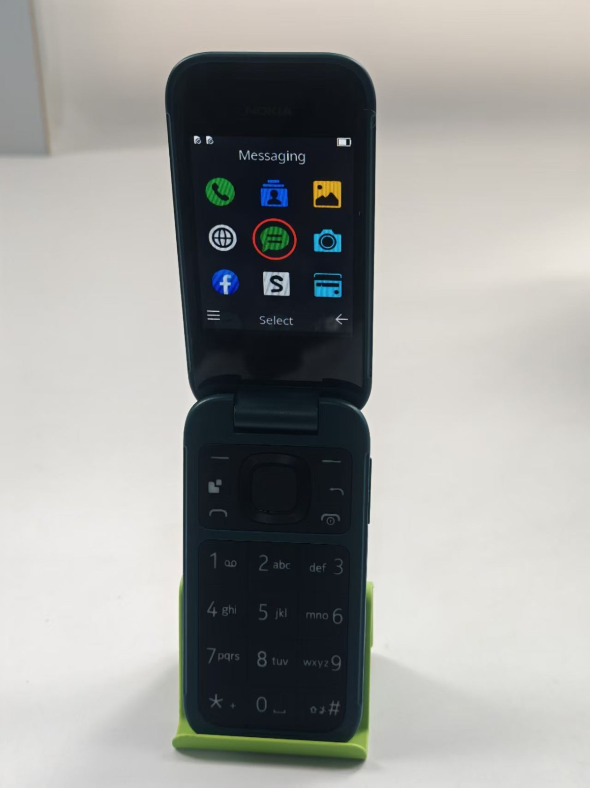 Nokia 2780 Flip 4G Single SIM phone Unlocked NEW