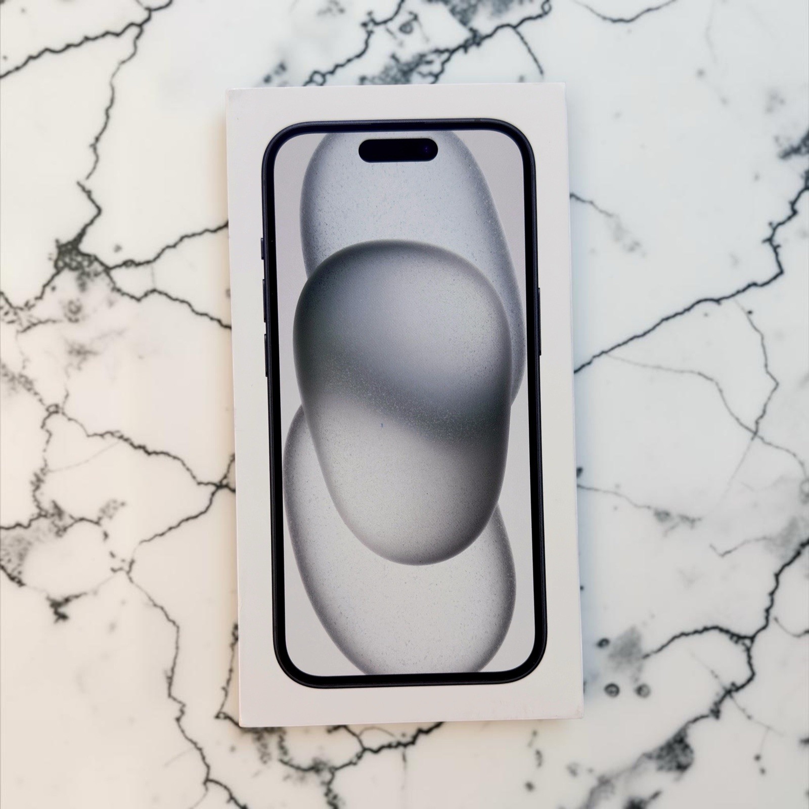 Apple iPhone 15 – 128GB – Black – T-Mobile – OPEN BOX LOW USE