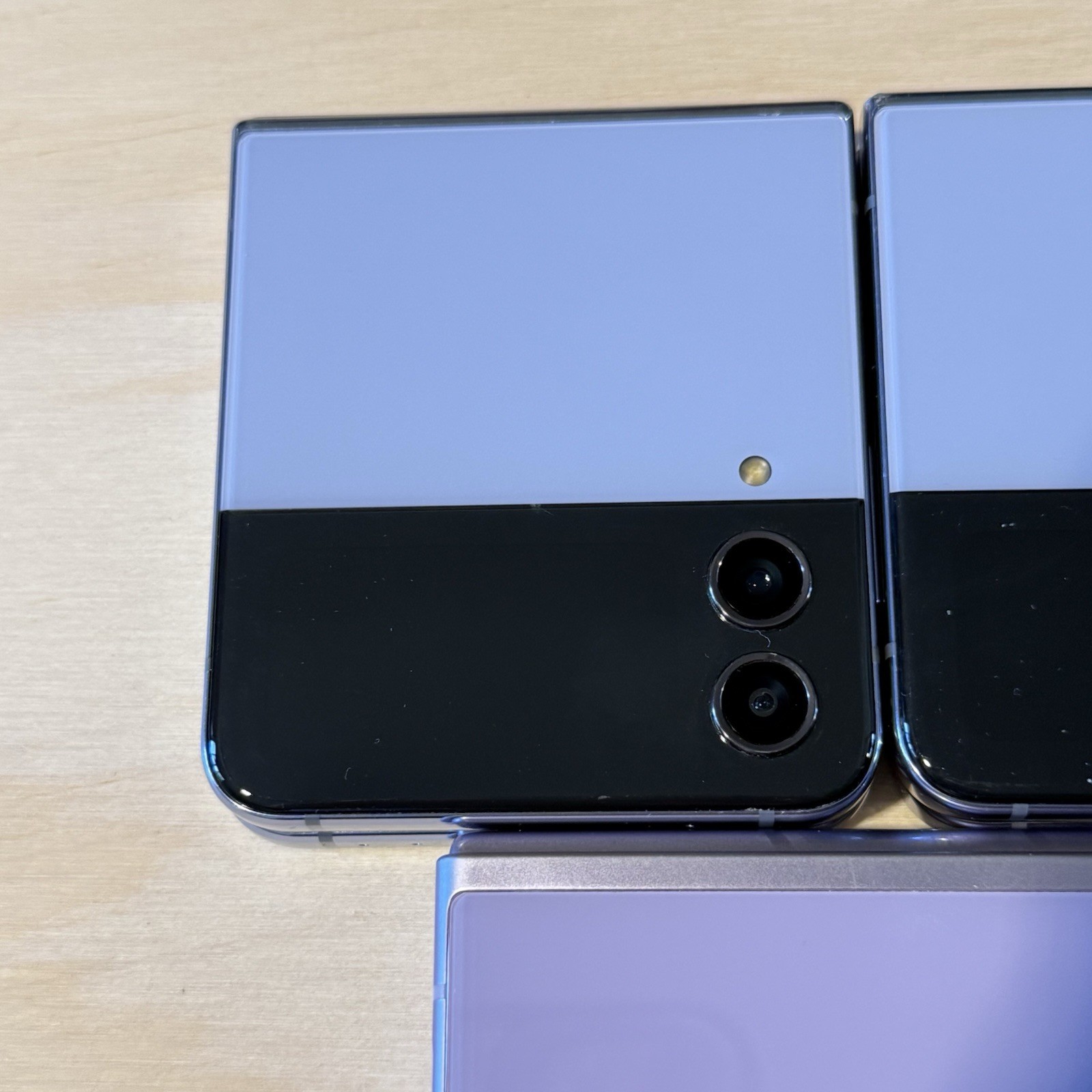 3-Samsung Galaxy Z Flip3 Purple/Blue BROKEN Inside Screens For Parts/Repair-Only