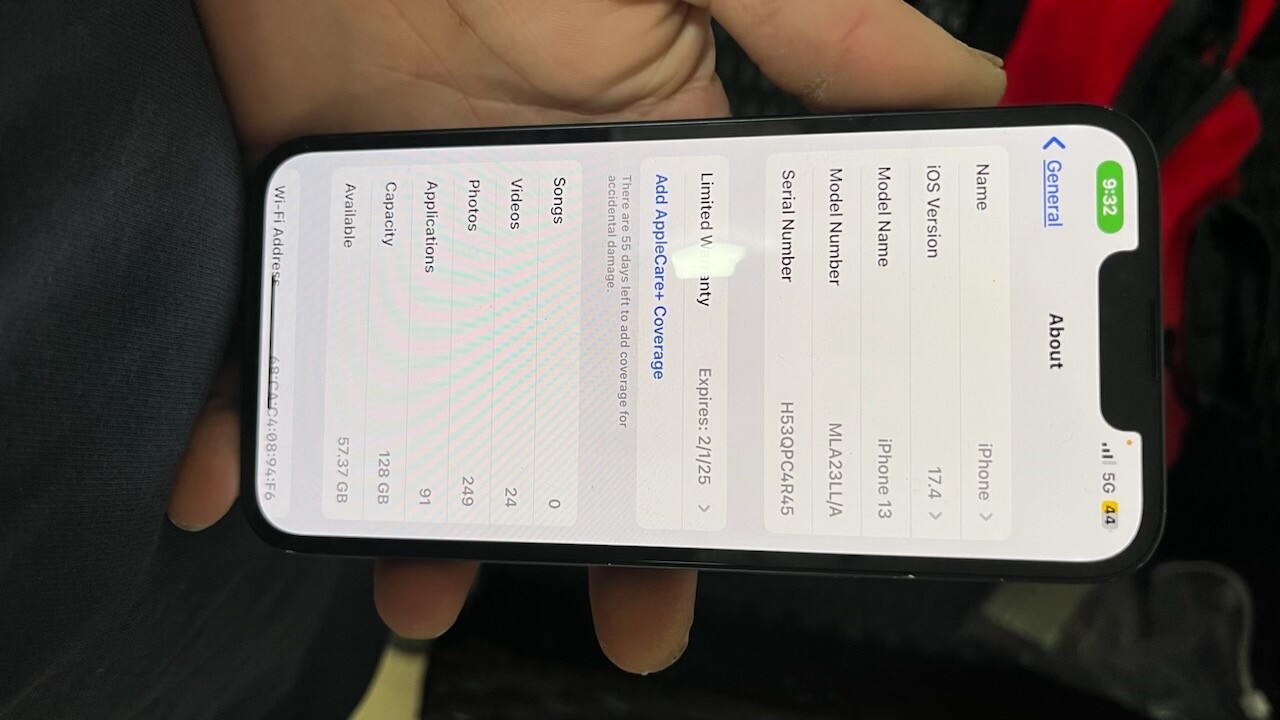 Brand New Apple IPhone 13 (Carrier locked to Verizon) it’s still new