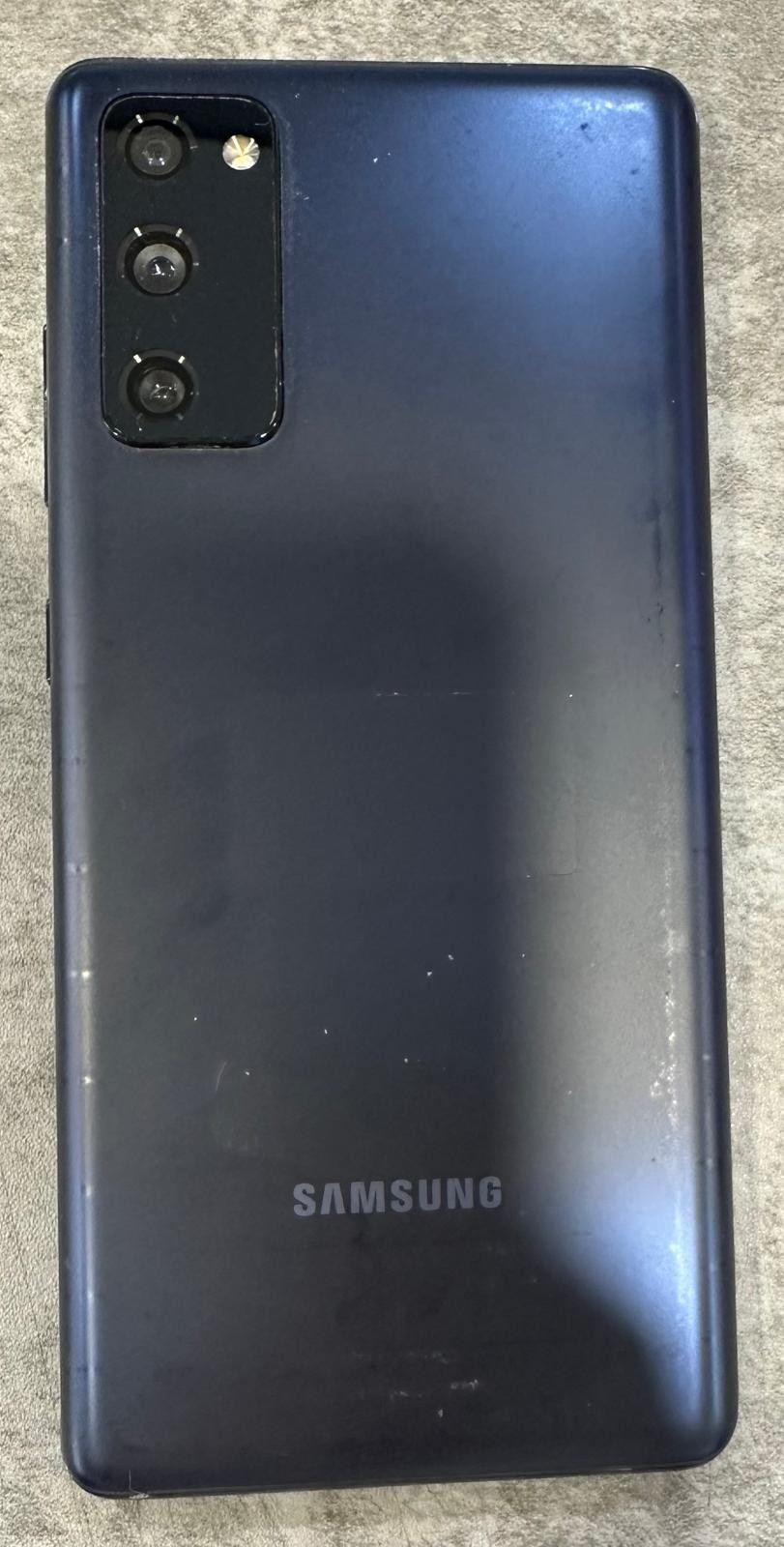 Samsung Galaxy S20 FE 5G 128GB Cloud Navy, UNLOCKED, LCD NG