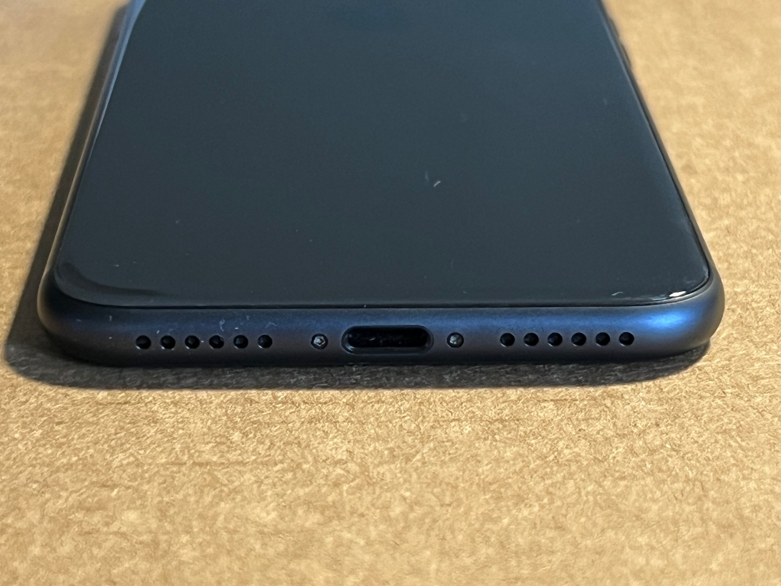 Apple iPhone 8 64GB Unlocked Space Gray A1863 (CDMA + GSM) Read ios 14