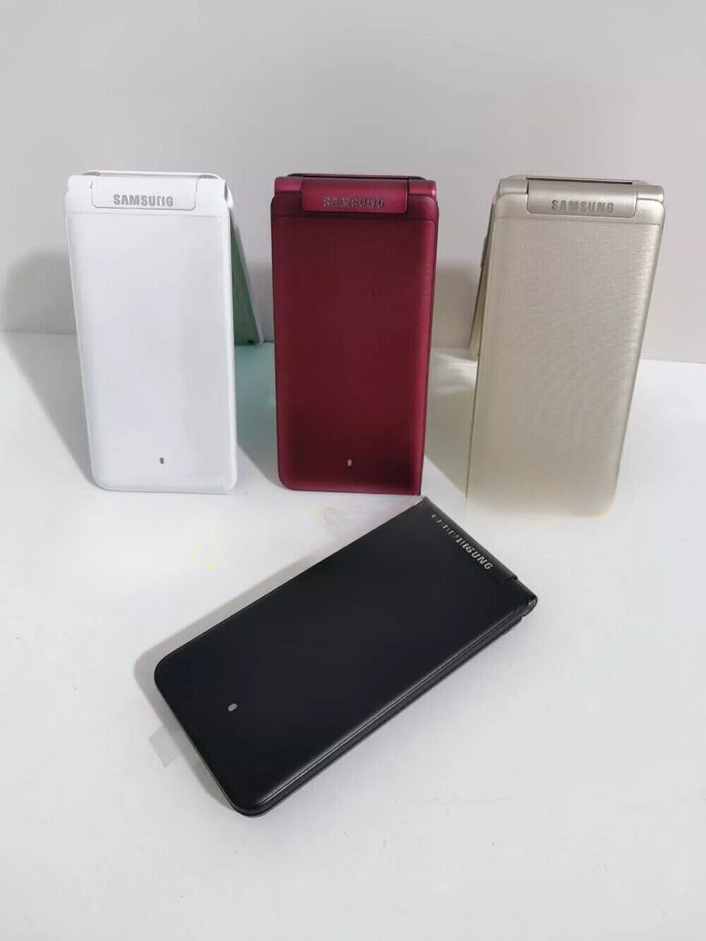 SM-G1600 Samsung Galaxy Folder 16GB Android Factory Unlocked Flip Smartphone