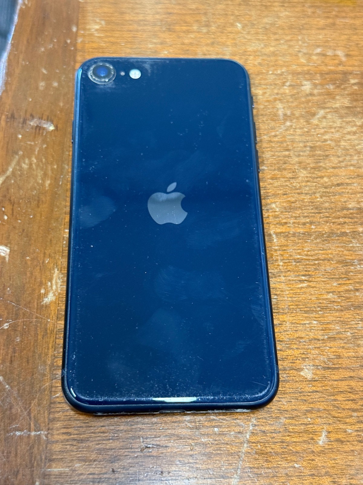 Apple iPhone SE 3rd Gen (2022) – 64 GB – Midnight (Unlocked) A2595