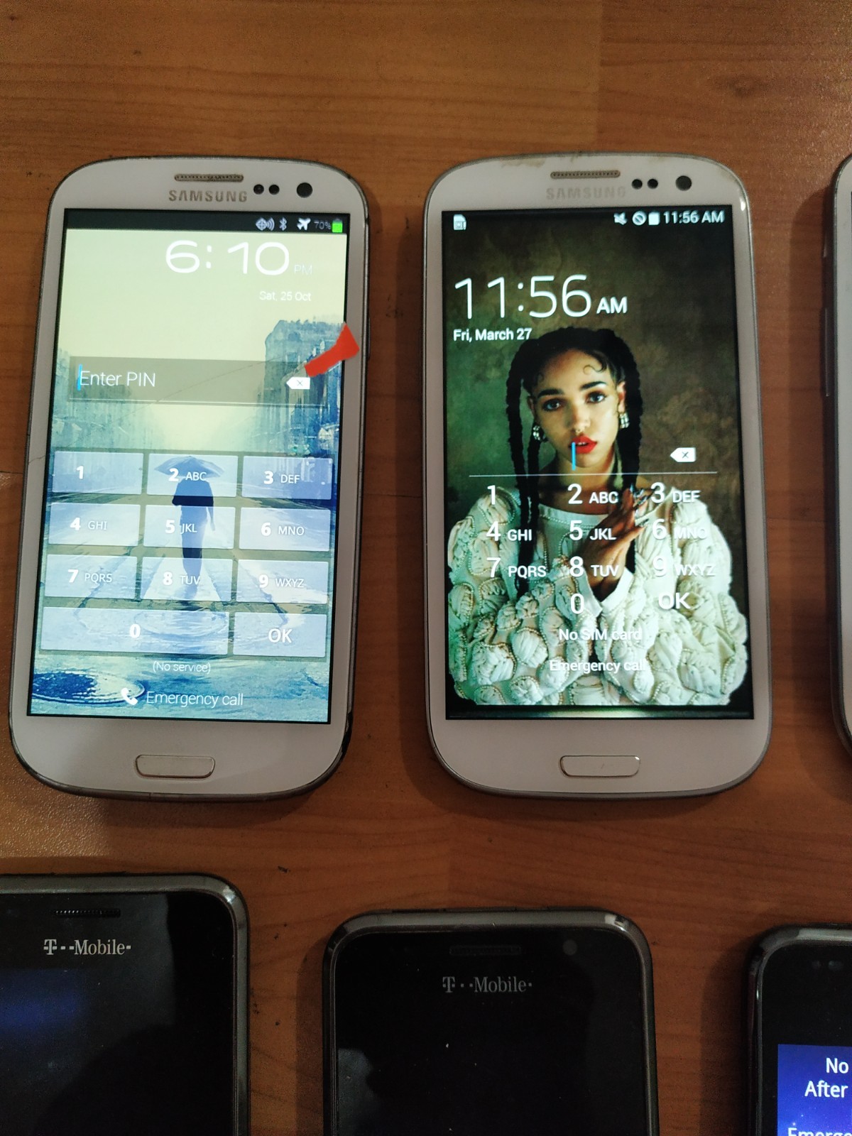 Lot of 14 Mixed model Samsung Galaxy S4 (3pc) and S3 (3pc) and other for parts
